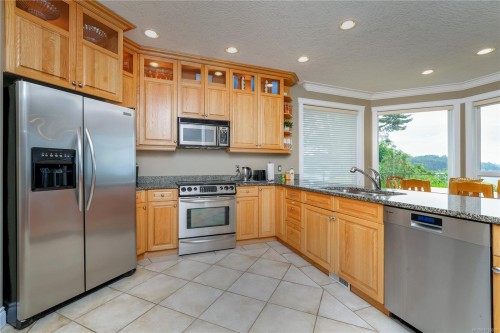 7079 Richview Dr, Sooke, BC 