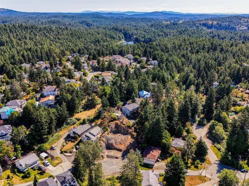 2175 Yucca Pl, Langford, BC 