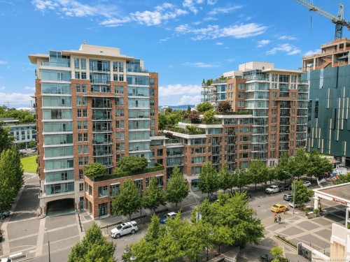 #S204-737 Humboldt St  Victoria, BC V8W 1B1