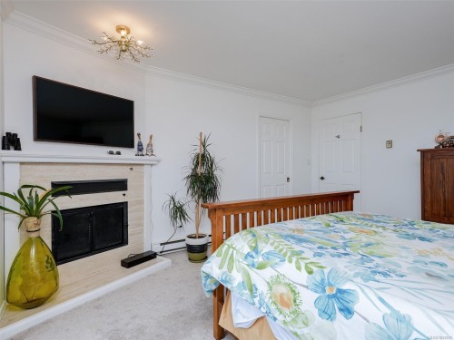 #29-2353 Harbour Rd, Sidney, BC 