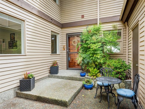 #29-2353 Harbour Rd, Sidney, BC 