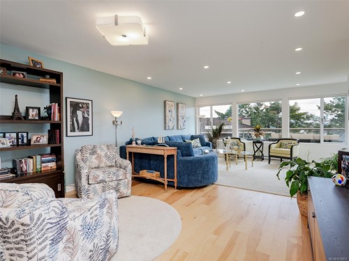 #29-2353 Harbour Rd, Sidney, BC 