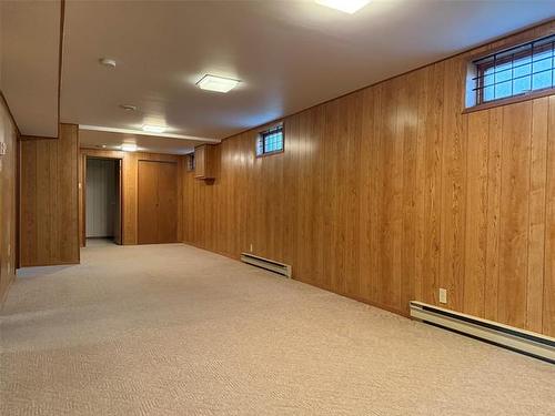 965 Sinclair St, Winnipeg, MB 