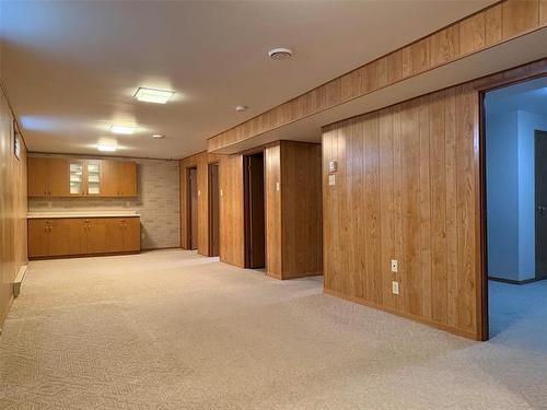 965 Sinclair St, Winnipeg, MB 