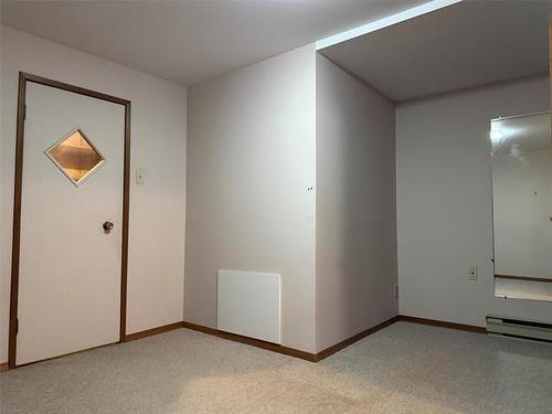 965 Sinclair St, Winnipeg, MB 