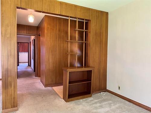 965 Sinclair St, Winnipeg, MB 