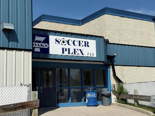 965 Sinclair St, Winnipeg, MB 