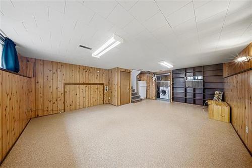 5 Regina Pl, Winnipeg, MB 