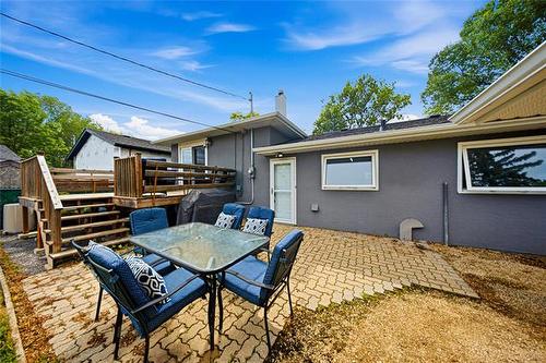 5 Regina Pl, Winnipeg, MB 