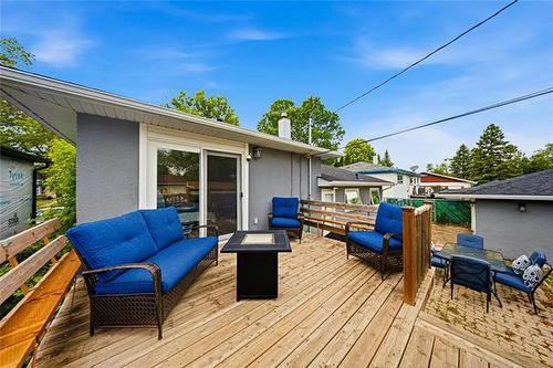 5 Regina Pl, Winnipeg, MB 