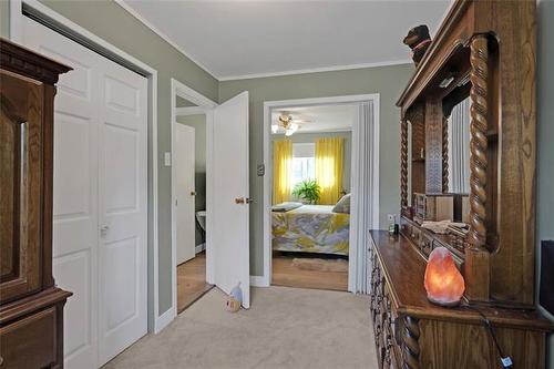 543 Silverdale Ave, Winnipeg Beach, MB 