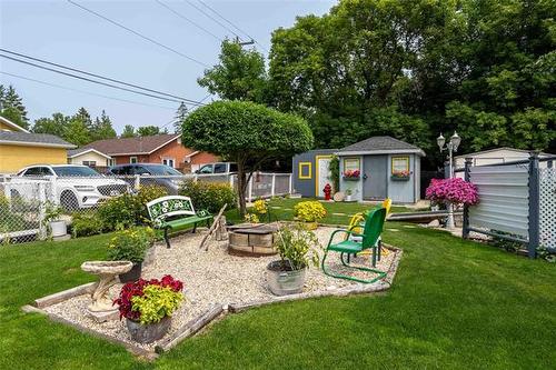 543 Silverdale Ave, Winnipeg Beach, MB 