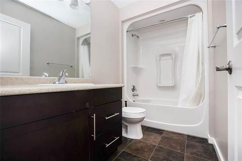 10-423 Main St, St Adolphe, MB 