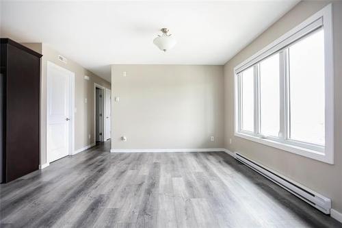 10-423 Main St, St Adolphe, MB 
