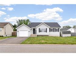 479 Louis ST Dieppe, NB E1A 6Y9