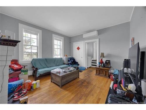 178 Queen St, Saint John, NB 
