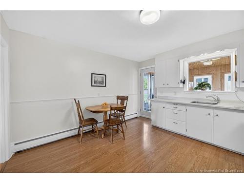 17 Hazelton Ave, Moncton, NB 