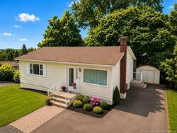 173 Winter AVE Moncton, NB E1C 5X5