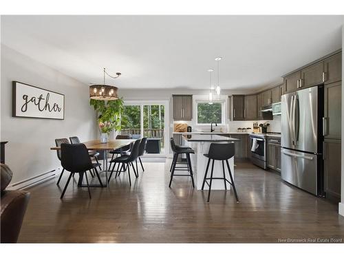 142 Mooers Dr, Fredericton, NB 