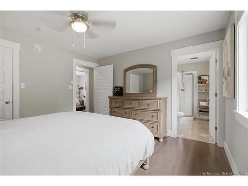 142 Mooers Dr, Fredericton, NB 