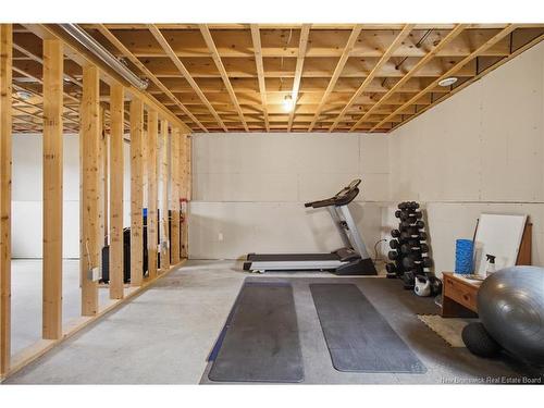 142 Mooers Dr, Fredericton, NB 