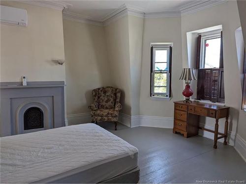 178 Queen St, Saint John, NB 