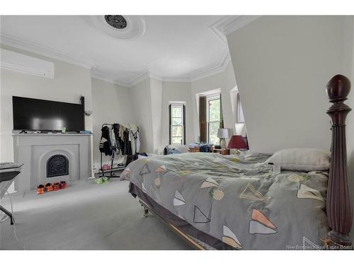 178 Queen St, Saint John, NB 