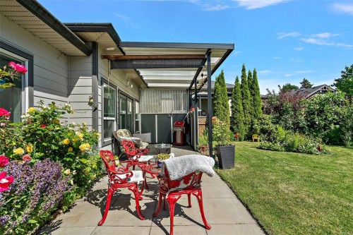 3530 Luxton Rd, Langford, BC 