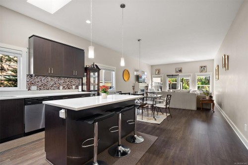 3530 Luxton Rd, Langford, BC 