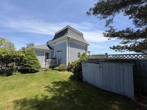 108 Highway 304, Overton, NS 
