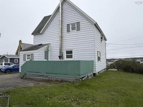 11 Havenside Road, Louisbourg, NS 