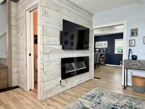 11 Havenside Road, Louisbourg, NS 