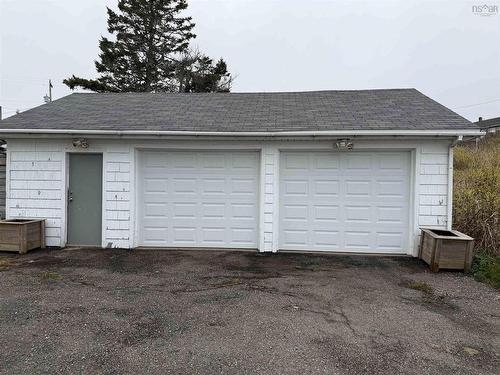 11 Havenside Road, Louisbourg, NS 