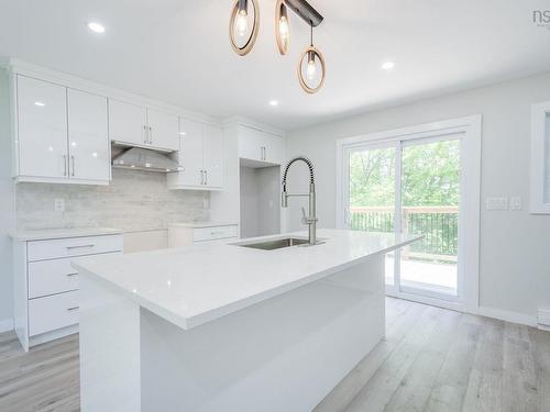 27 Meadowview Drive, Bedford, NS 