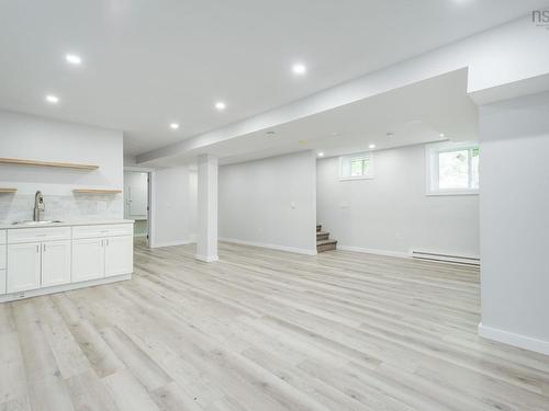 27 Meadowview Drive, Bedford, NS 