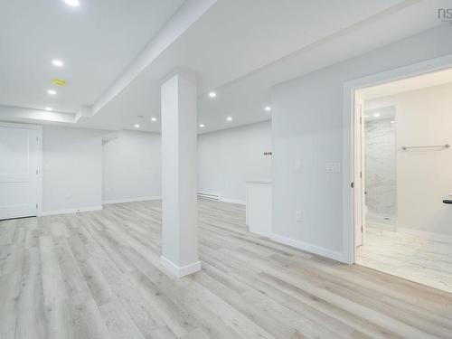 27 Meadowview Drive, Bedford, NS 