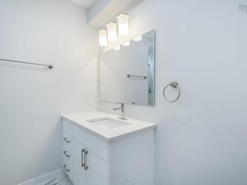 27 Meadowview Drive, Bedford, NS 