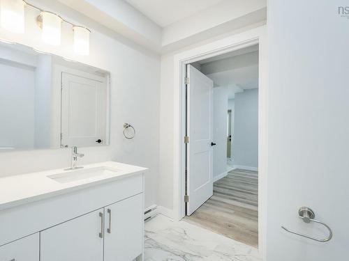 27 Meadowview Drive, Bedford, NS 