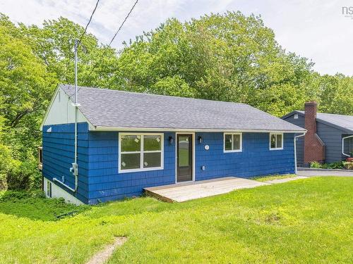 27 Meadowview Drive, Bedford, NS 