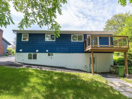 27 Meadowview Drive, Bedford, NS 