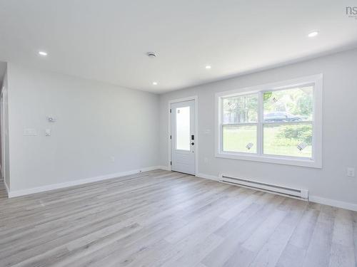 27 Meadowview Drive, Bedford, NS 