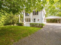 7 Bonavista Avenue  New Minas, NS B4N 3L9