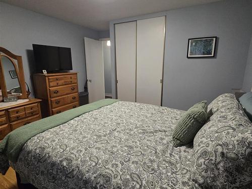 27 Smith Avenue, Bridgewater, NS 