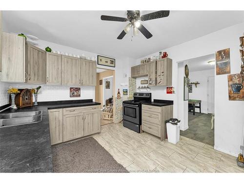 2377 Arthur, Windsor, ON 