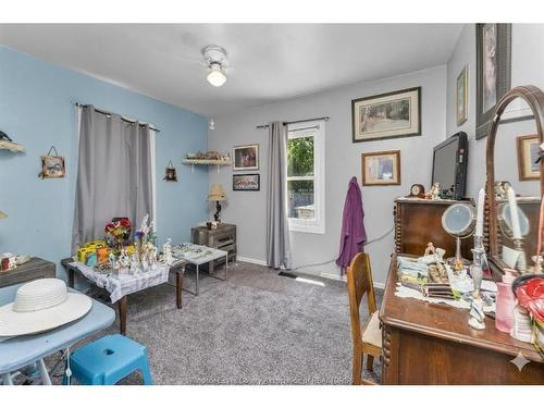 2377 Arthur, Windsor, ON 