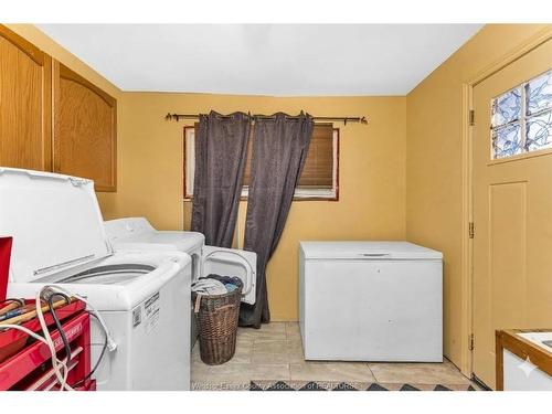 2377 Arthur, Windsor, ON 
