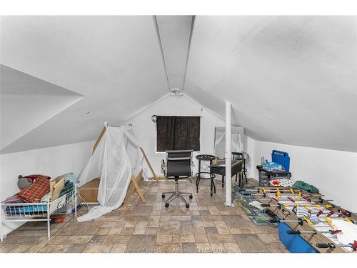 2377 Arthur, Windsor, ON 