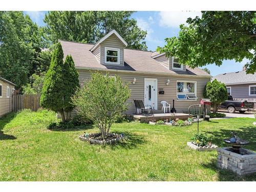 2377 Arthur, Windsor, ON 