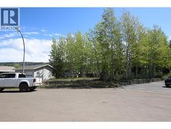 8 Myhon Place Tumbler Ridge, BC V0C 2W0