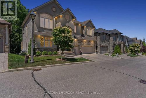 8 - 258 Edgewater Crescent, Kitchener, ON 